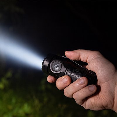 Lampe de poche LED rechargeable | UltraBright - Rando Expert