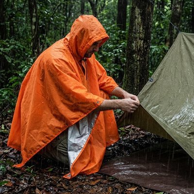 Poncho pluie compact et léger | Staysec - Rando Expert